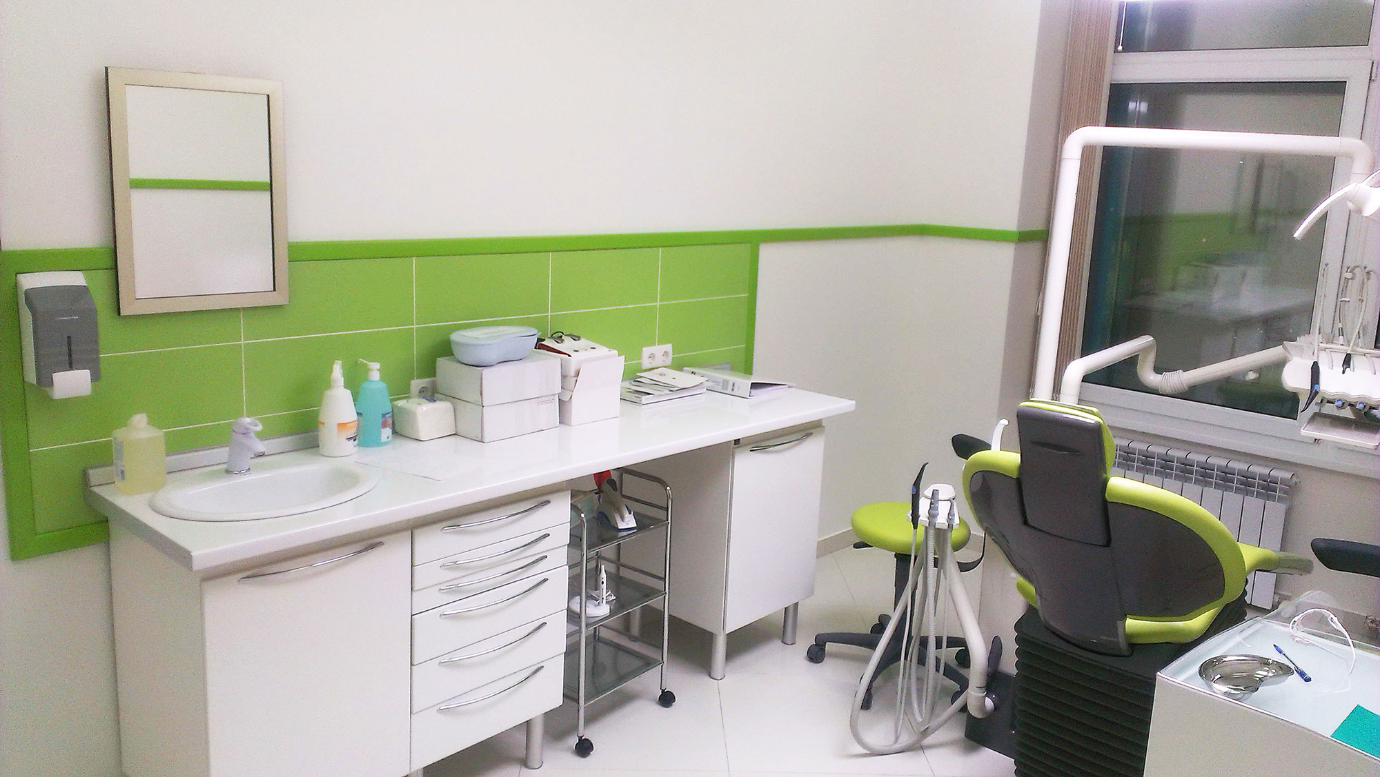 Стоматологічна клініка «Dent-Lux», м.Астана, Казахстан