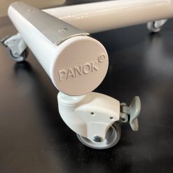 Столик Panok® на нозі від Panok® -Solo зі штативом для розчинів