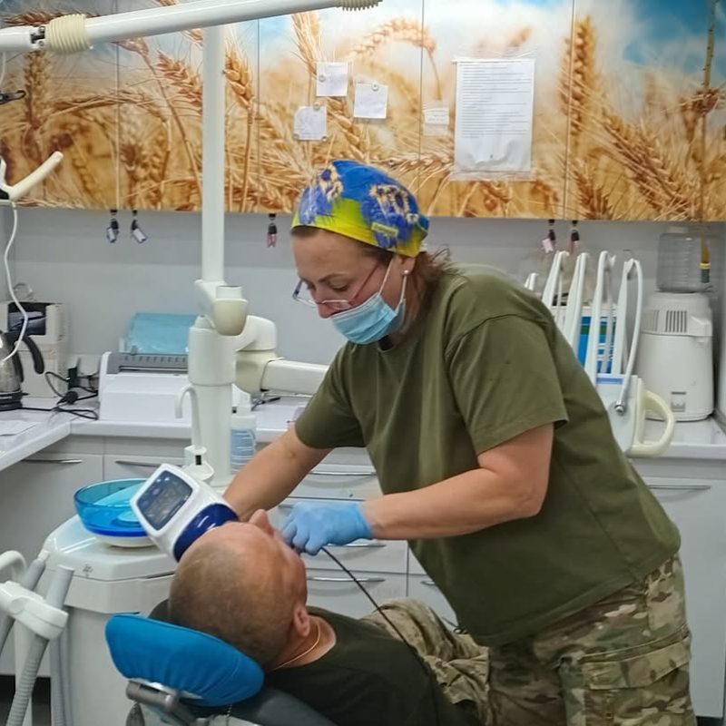 Пересувний стоматологічний кабінет “Victoria Secret”